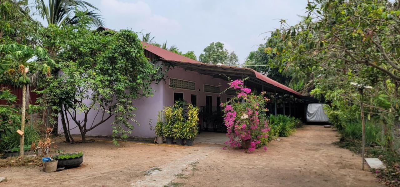 The Purple House Apartment Siem Reap Bagian luar foto